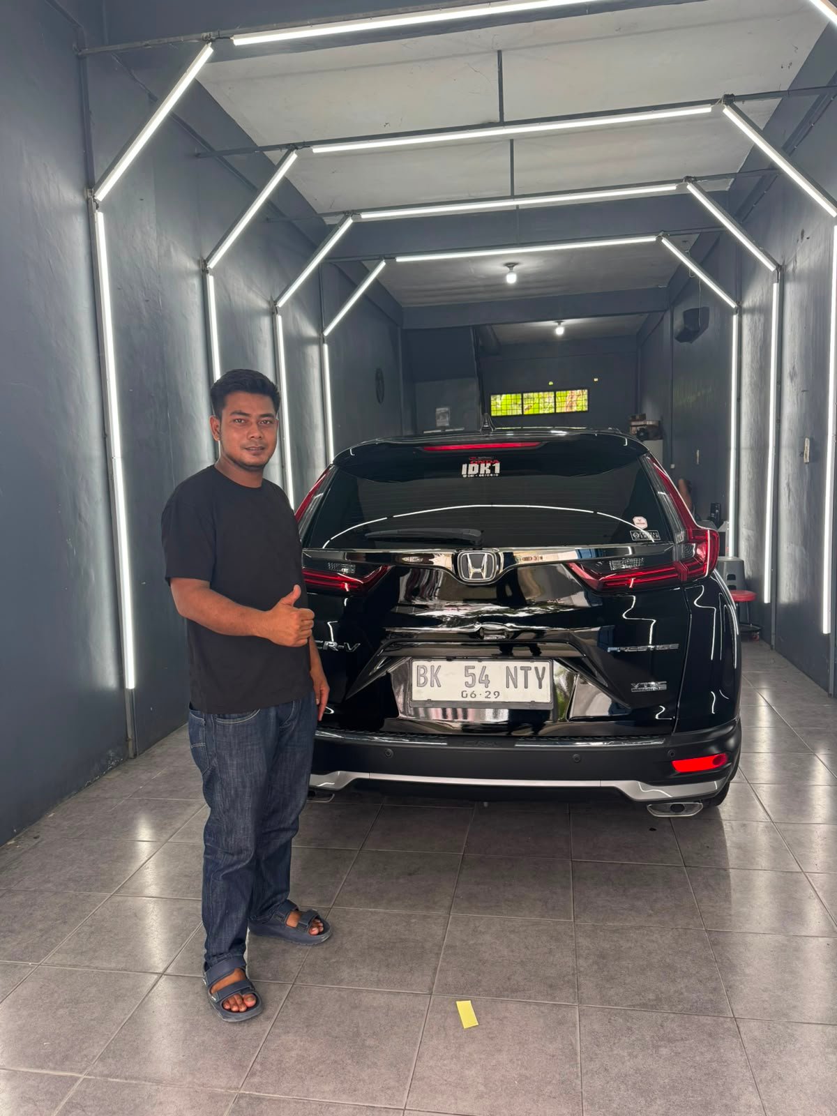 Hasil salon mobil eksterior mengkilap